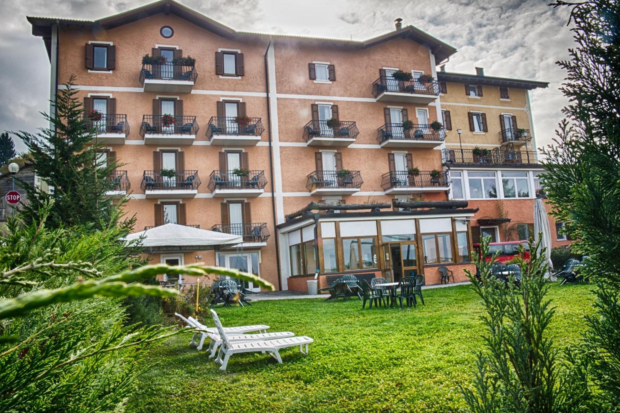 Wellness E Resort Stella Delle Alpi Ronzone Eksteriør bilde